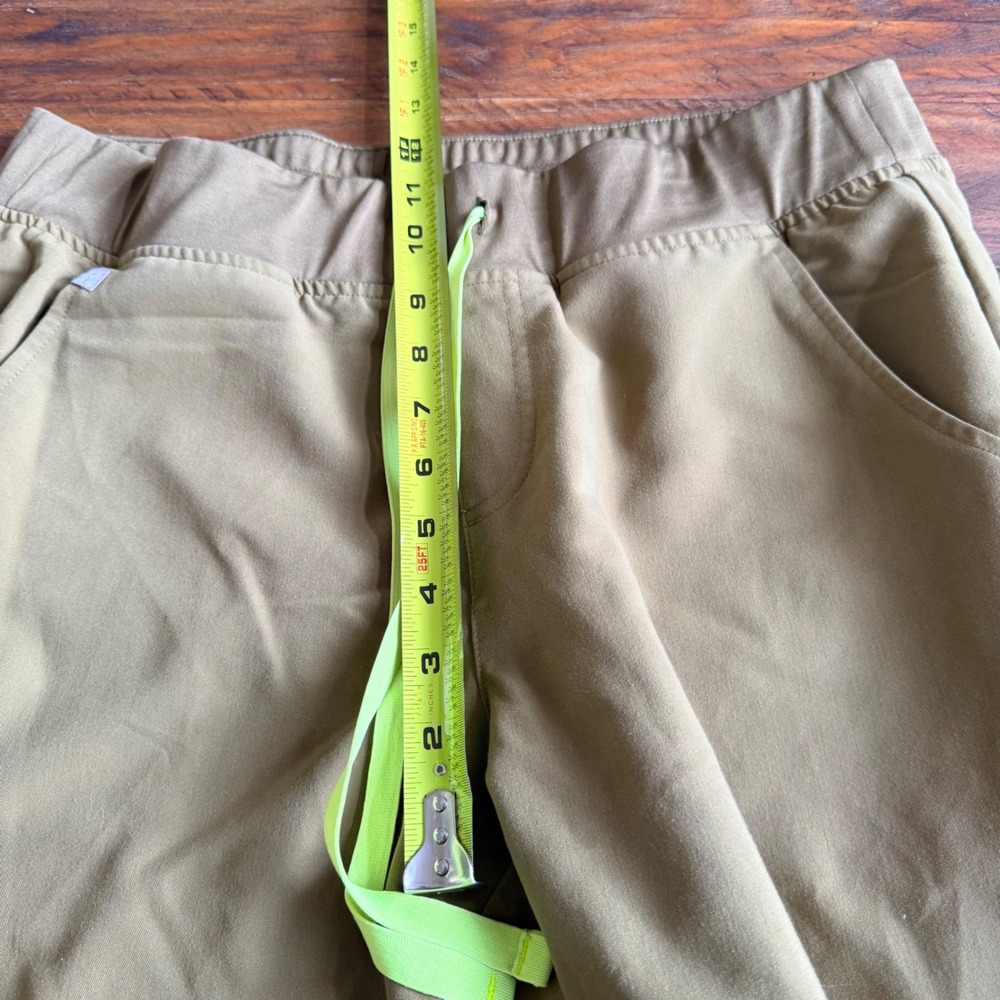 FIGS Zamorra Scrub Joggers Womens L Dark Olive W18SW2005 Cargo Nurse Doctor - Picture 9 of 13